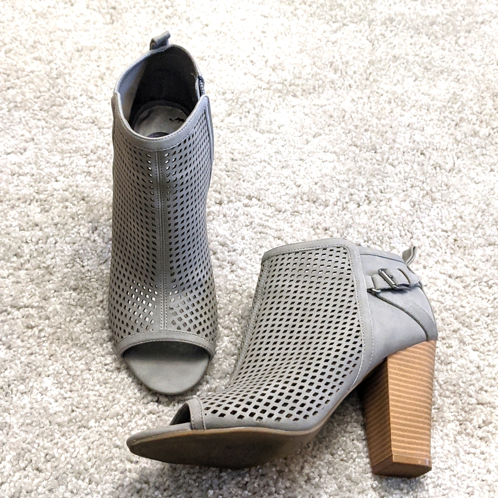 G by Guess Perforated Bootie size 9